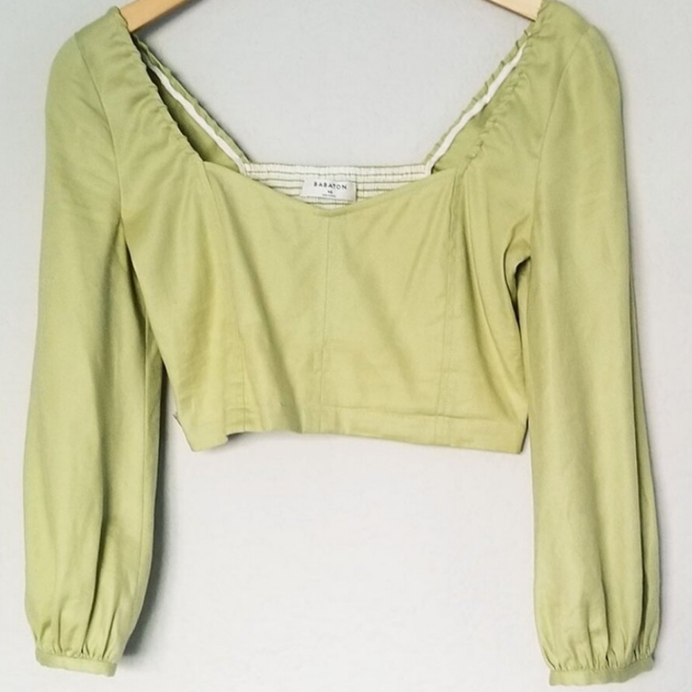 BABATON Aritzia Hadwyn Sweetheart Cropped Smocked Top Pistachio Green Small